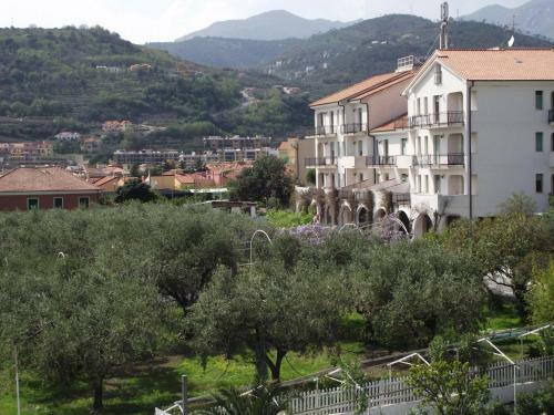 Aparthotel Il Borgo Degli Ulivi Resort