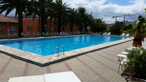 Aparthotel Il Borgo Degli Ulivi Resort