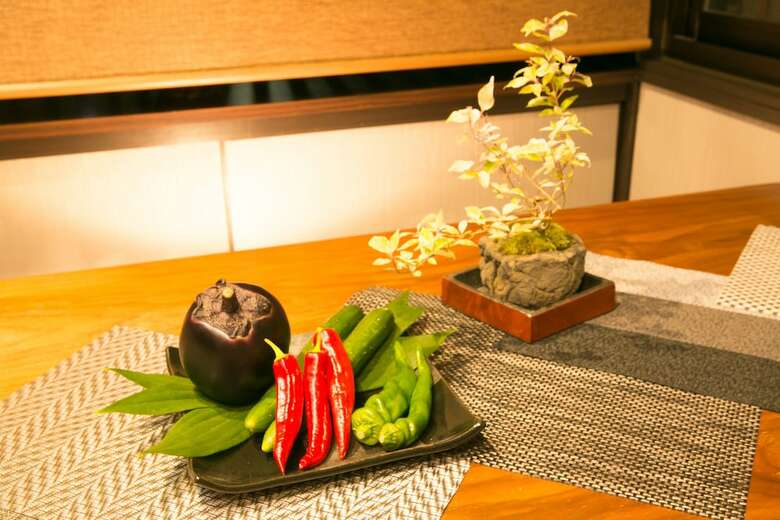 Hosta Nijo Sen