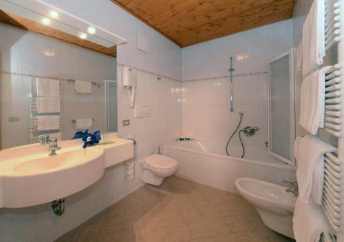 Hotel Casa Alpina - Alpin Haus
