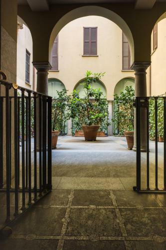 Brera Apartments In Duomo