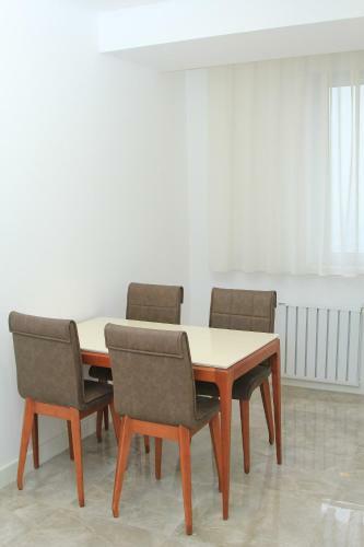 Apartamento Bishkek Park Residence