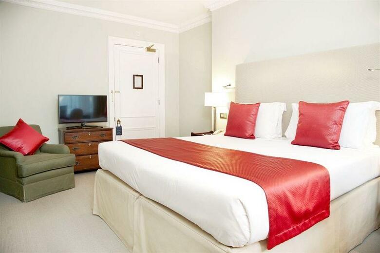Hotel Dukes