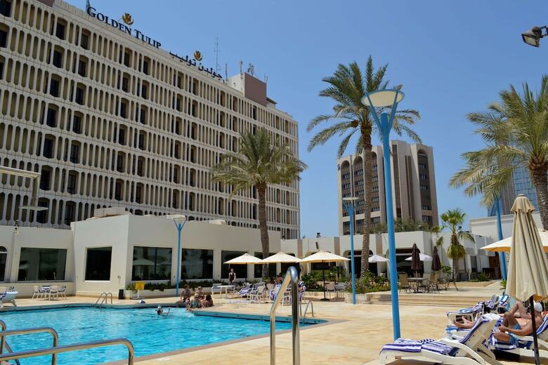 Hotel Golden Tulip Bahrain
