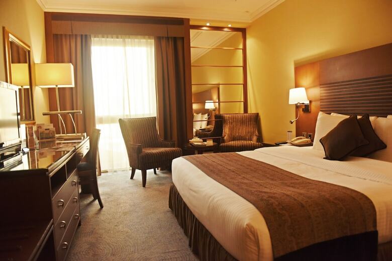 Hotel Golden Tulip Bahrain