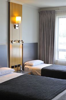 Hotel Metro Ipswich International