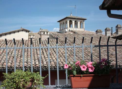 Hostal Affittacamere Arco Polinori