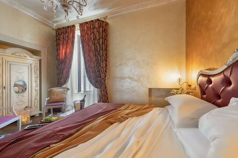 Hostal Relais Empire