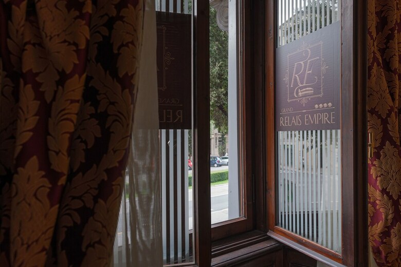 Hostal Relais Empire