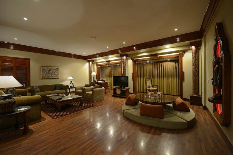 Hotel Sun-n-sand Mumbai