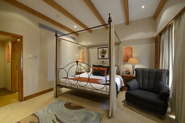 Hotel Sun-n-sand Mumbai