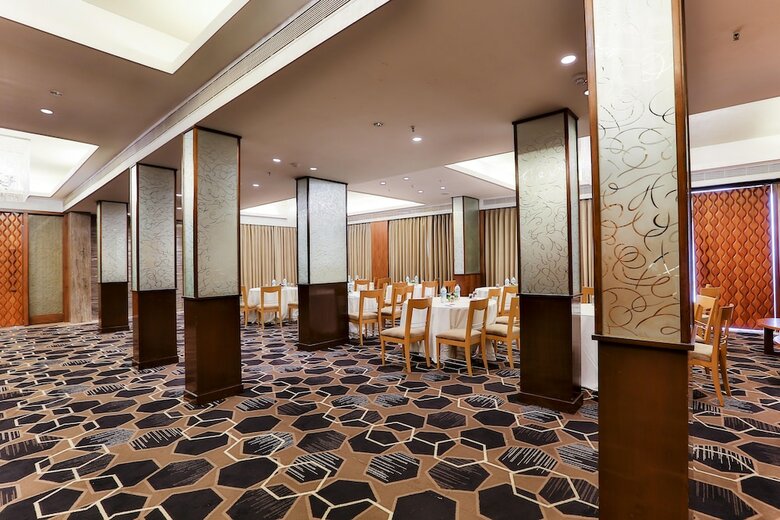 Hotel Sun-n-sand Mumbai