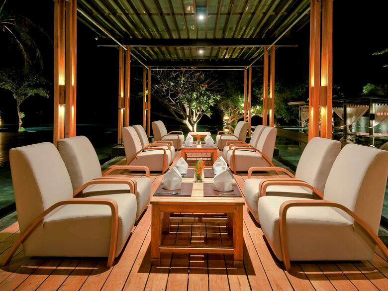 Hotel V Villas Hua Hin