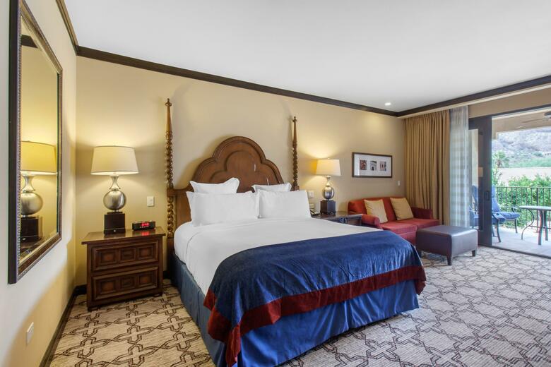 Hotel Montelucia Resort & Spa
