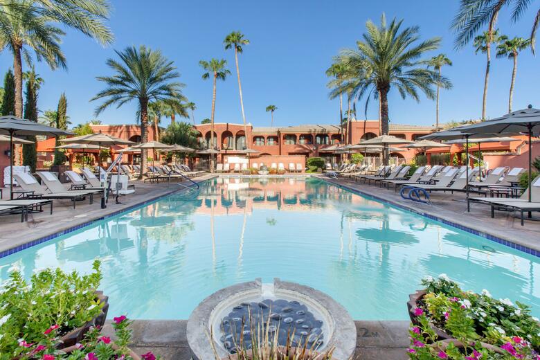 Hotel Montelucia Resort & Spa