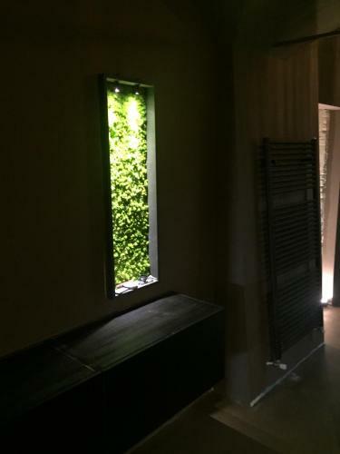 Hostal La Rocca Guest House & Spa