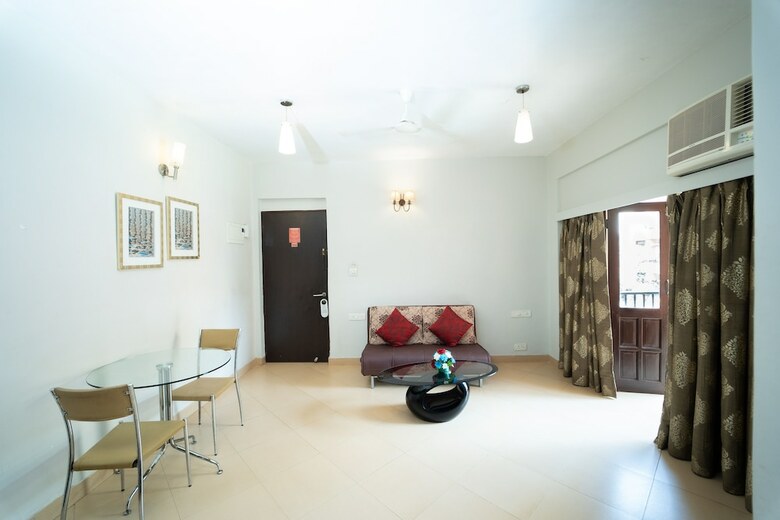 Hotel Neelam The Grand