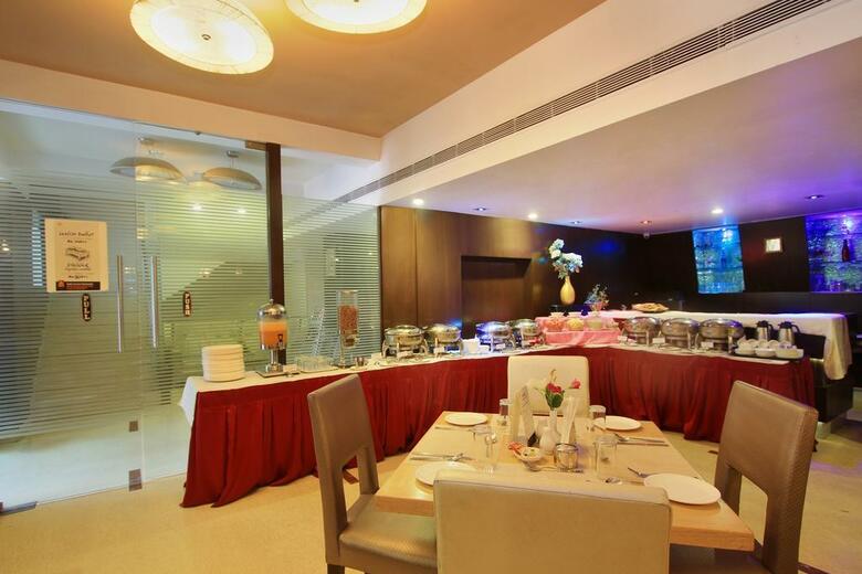 Nandhana Grand Hotel
