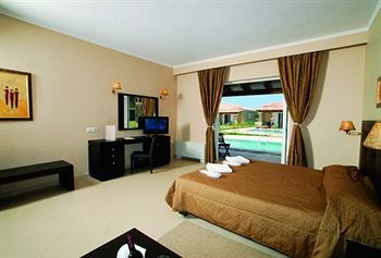 Hotel Olympia Golden Beach & Spa