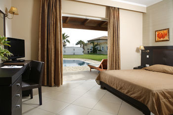 Hotel Olympia Golden Beach & Spa