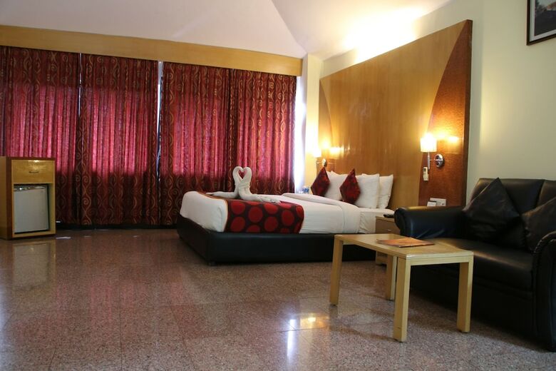 Hotel Ramanashree California Resort