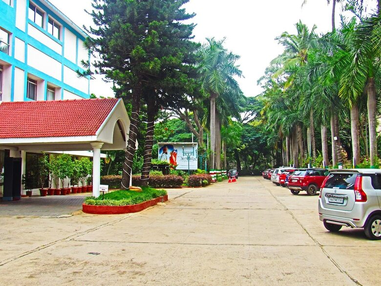 Hotel Ramanashree California Resort