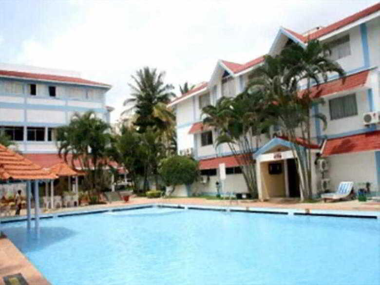 Hotel Ramanashree California Resort