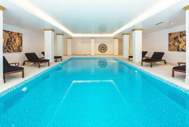 Theoxenia Palace Hotel