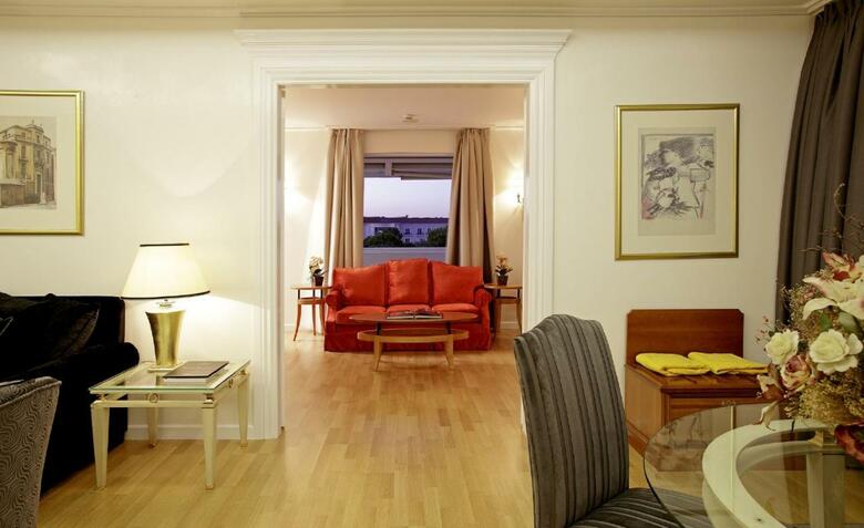 Theoxenia Palace Hotel