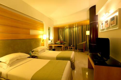 Hotel Peninsula Grand