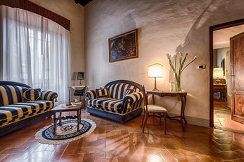 Hotel Villa Campestri Olive Oil Resort