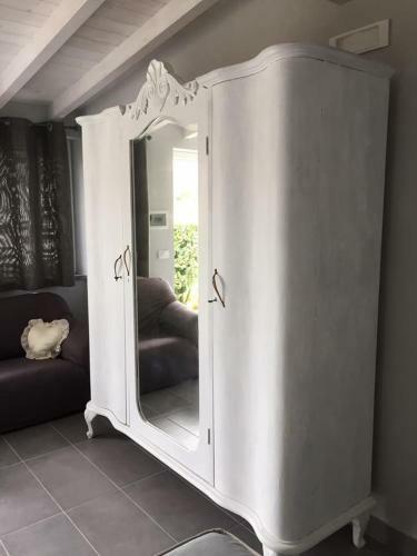 Hostal Skipper White Guest House