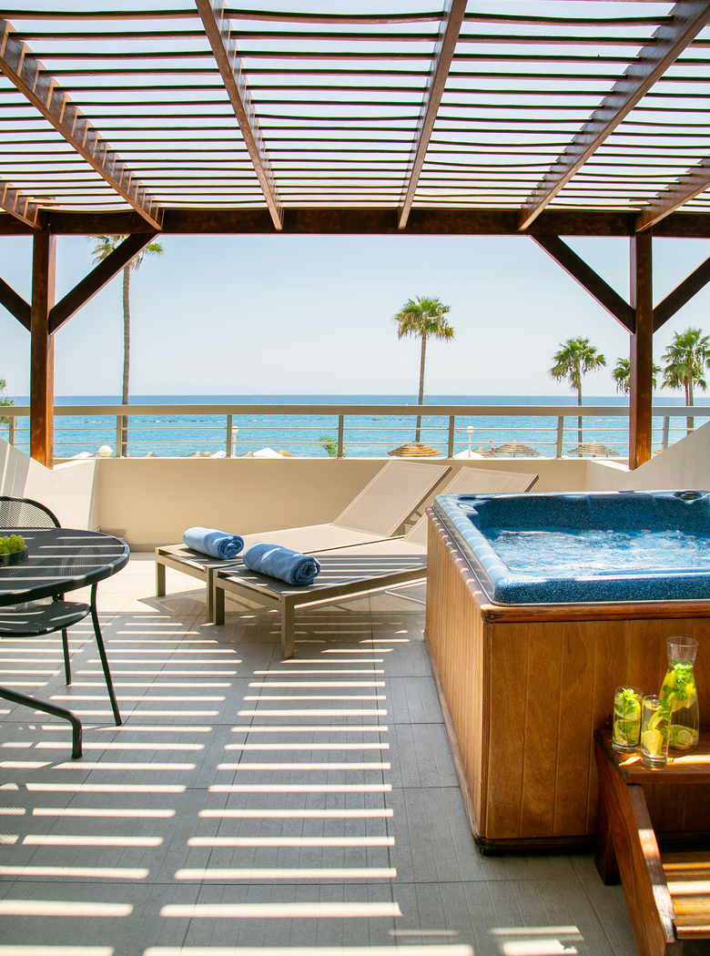Hotel Atlantica Miramare Beach