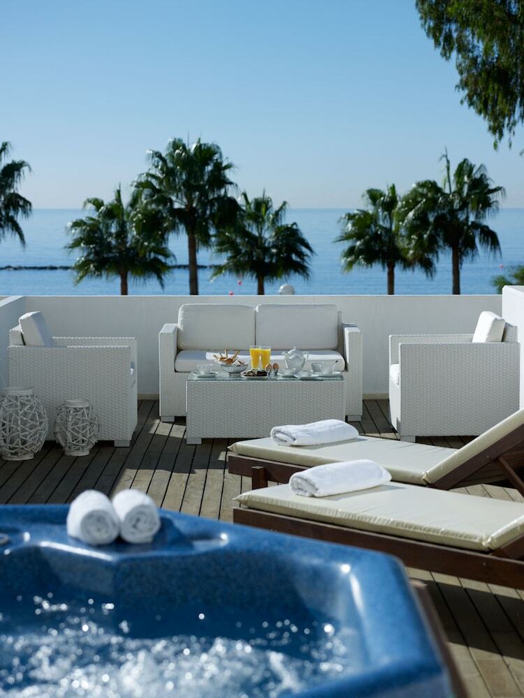 Hotel Atlantica Miramare Beach