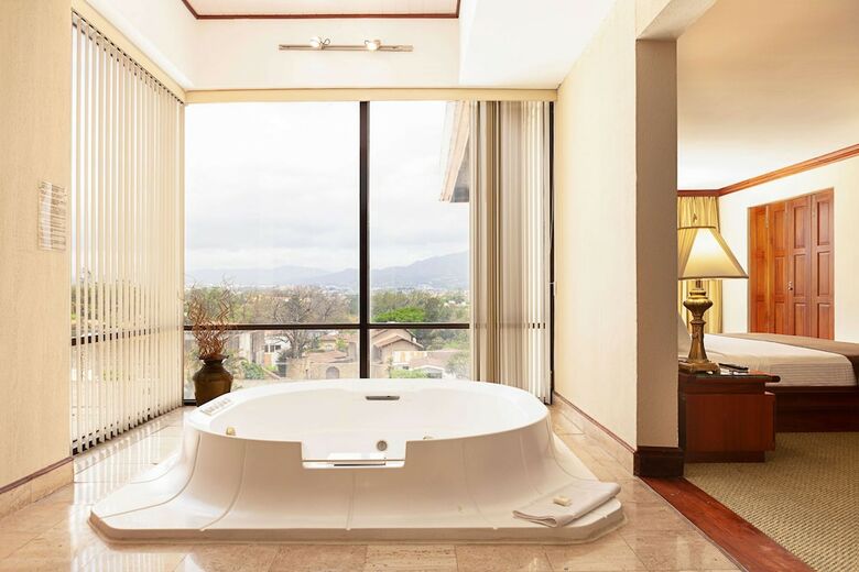 Hotel Wyndham San Jose Herradura