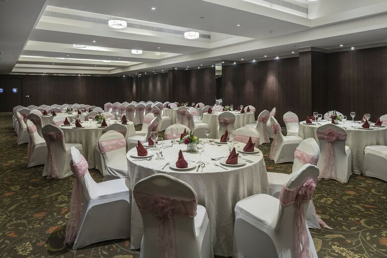 Hotel The Park Navi Mumbai