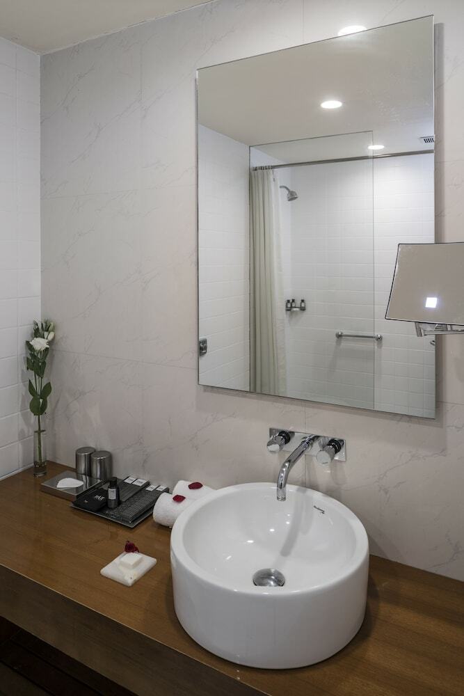 Hotel The Park Navi Mumbai
