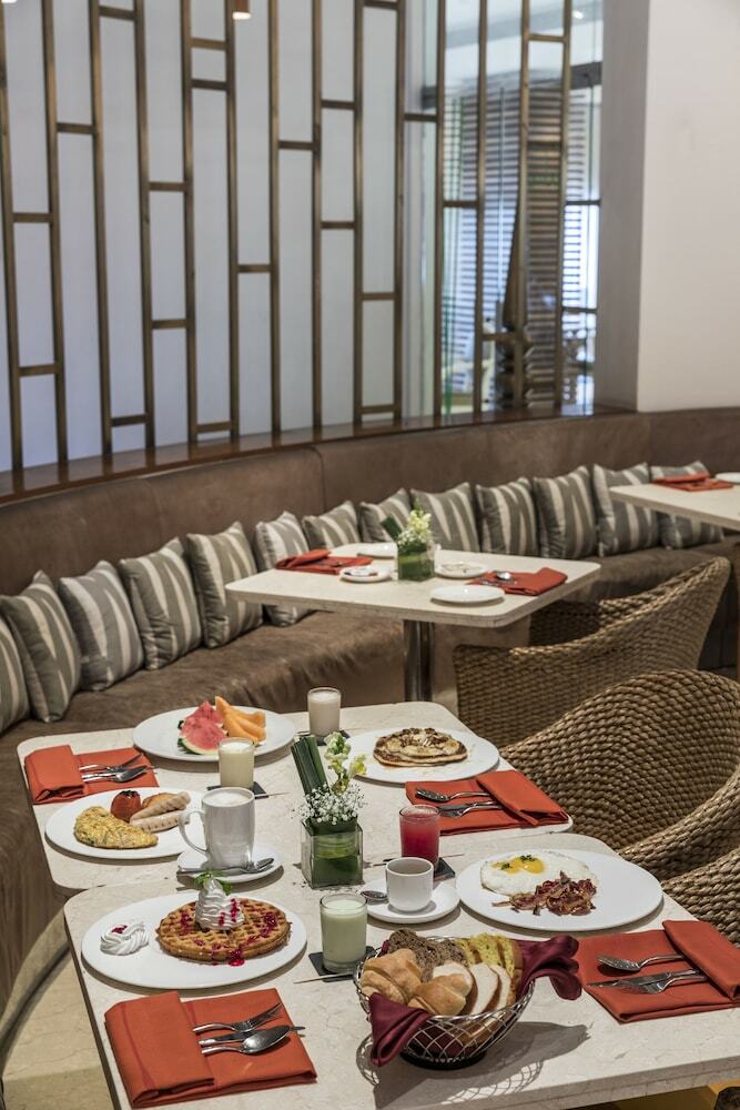 Hotel The Park Navi Mumbai