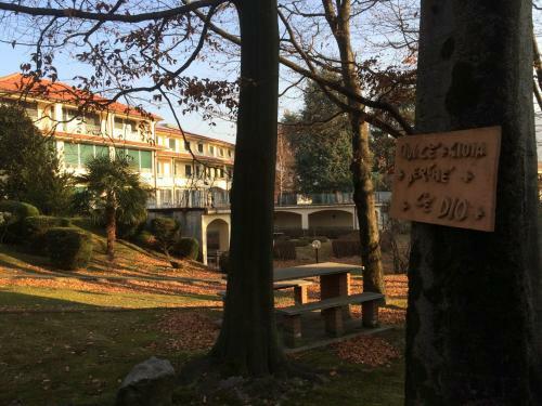 Hostal Centro Di Spiritualit� Maria Candida