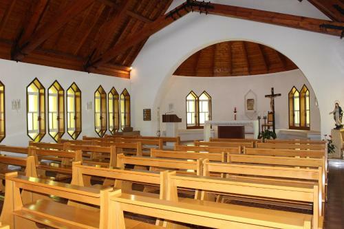 Hostal Centro Di Spiritualit� Maria Candida