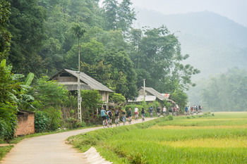 Hotel Mai Chau Lodge