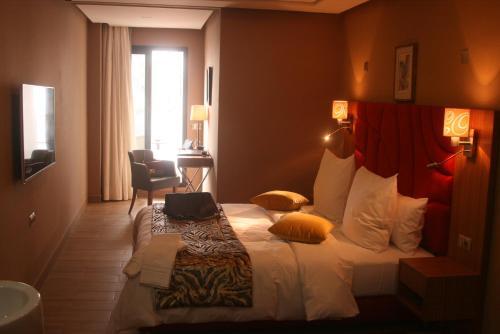 Down Town Hotel By Business & Leisure Hotels