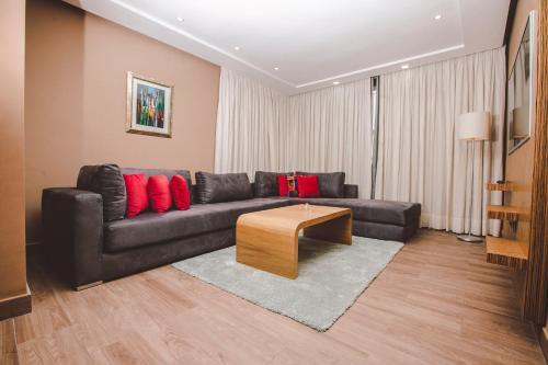 Down Town Hotel By Business & Leisure Hotels
