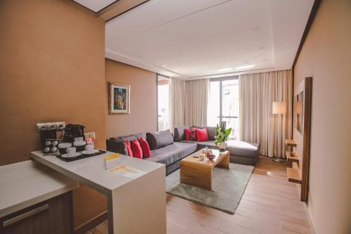 Down Town Hotel By Business & Leisure Hotels