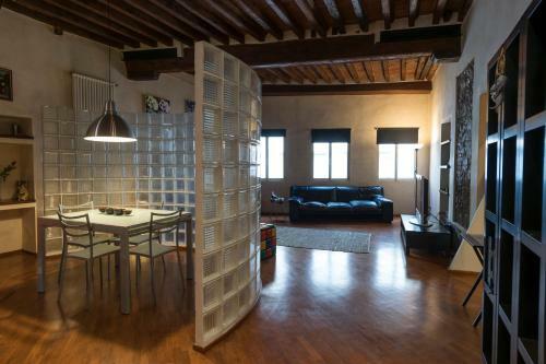 Busdraghi Apartments