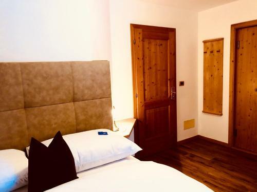 Bed & Breakfast Romantik Villa Cesanueva