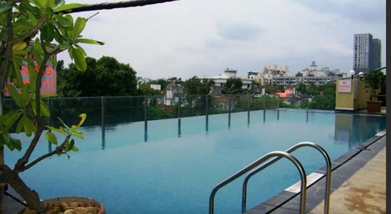 Hotel Royal Orchid Central Pune