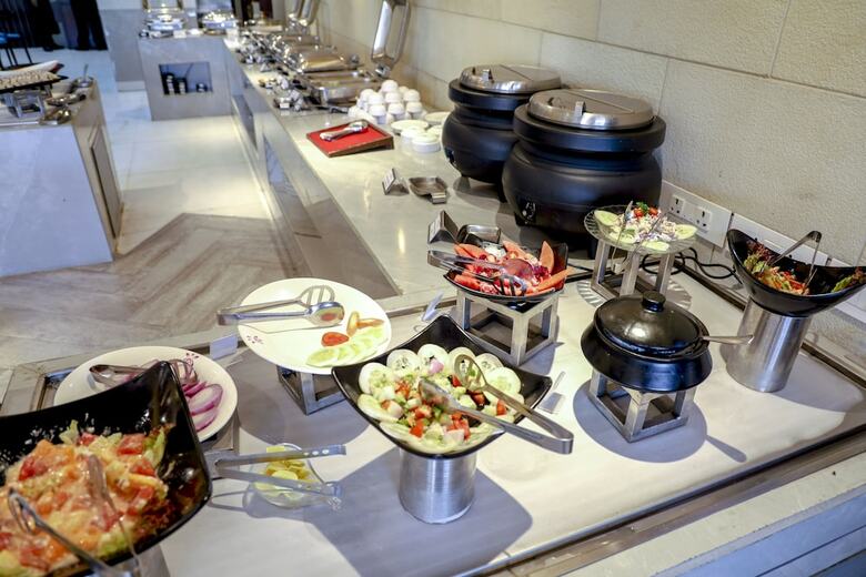 Hotel Royal Orchid Golden Suites