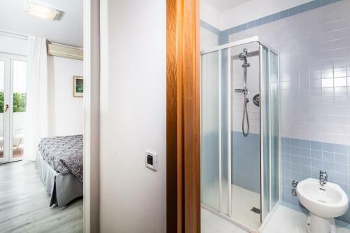 Hotel Ambassador Meuble