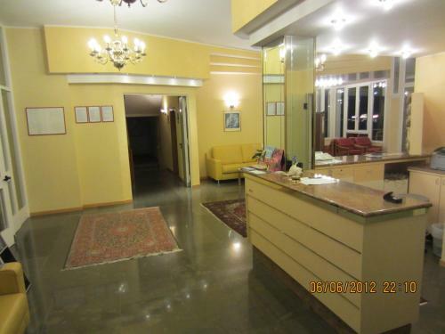 Hotel Ambassador Meuble